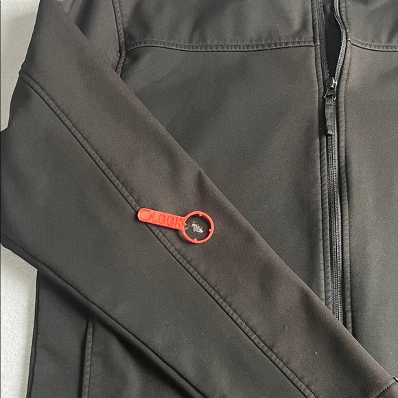 Men's Black Performance Jacket - Picture 7 of 15
